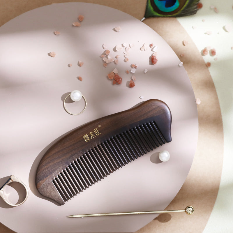 Ebony comb